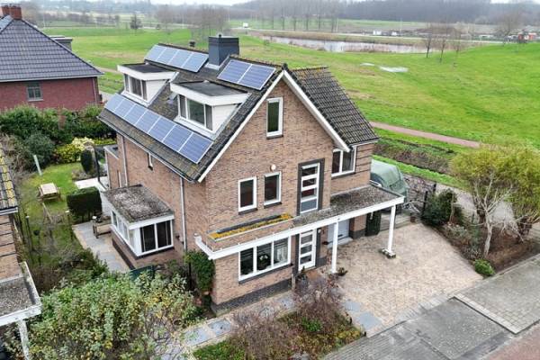 Woning Archeologenweide 16 Hellevoetsluis