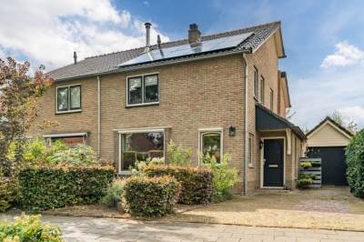 Woning Bernhardstraat 36 Nijkerk