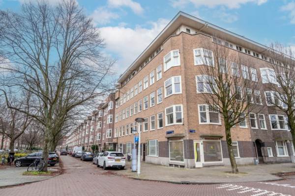 Woning Van Tuyll van Serooskerkenweg 79- 1 Amsterdam