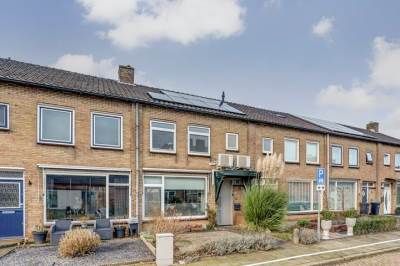 Woning Janus Erasmiusstraat 8 Tiel