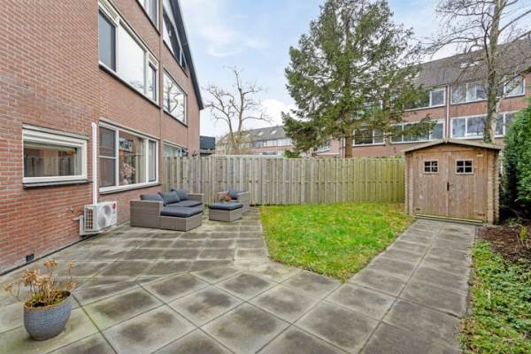 Woning De Kastanje 33 Rhoon