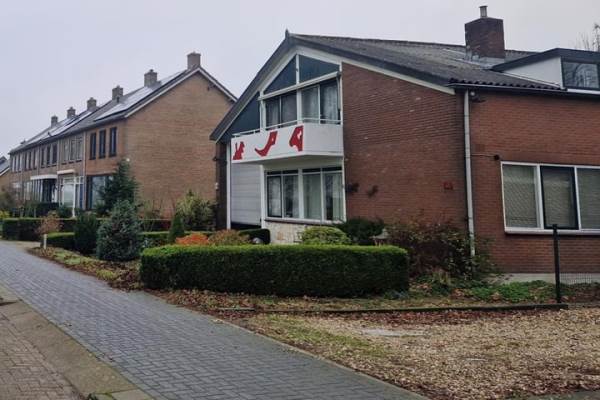 Woning Burgemeester Padmosweg 146 Wilnis