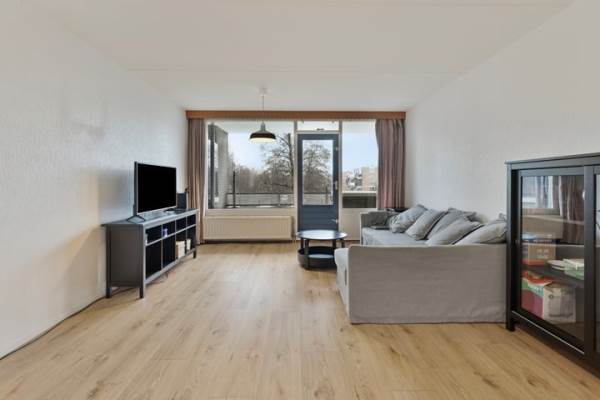 Woning Schaarsbergenstraat 6 Amsterdam