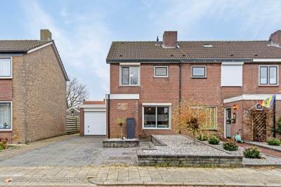 Woning Prins Willem-Alexanderstraat 4 Ovezande