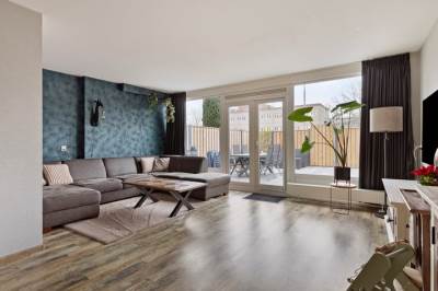 Woning Hoge Weije 25 Hoogvliet Rotterdam