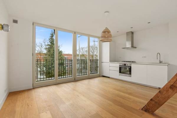 Woning IJselstraat 87- 4 Amsterdam