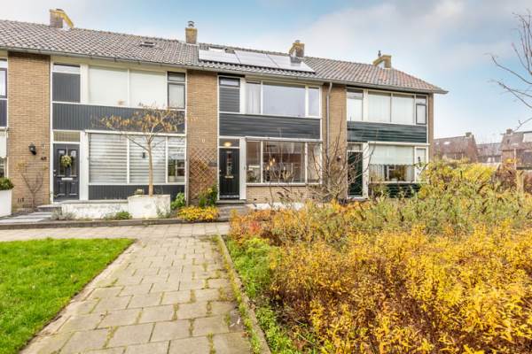 Woning Doctor Abraham Kuyperstraat 43 Moordrecht