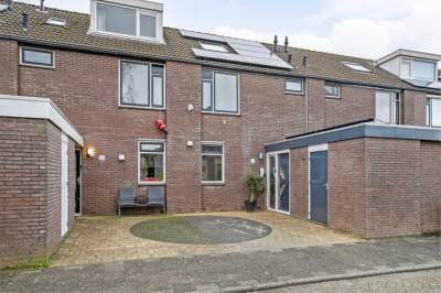 Woning Meeuwenveld 84 Weesp