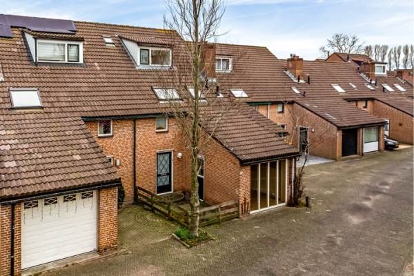 Woning Kerketuin 81 Zwaag