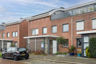 Woning Emmalaan 82 Alphen aan den Rijn