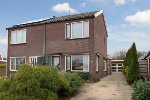 Woning Wolfsbergenweg 36 Emmen