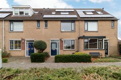 Woning Debora Bakelaan 73 Heemskerk