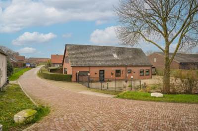 Woning Greffelingsestraat 63 Alphen (GE)