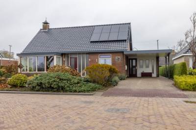 Woning De Omloop 27 Surhuisterveen