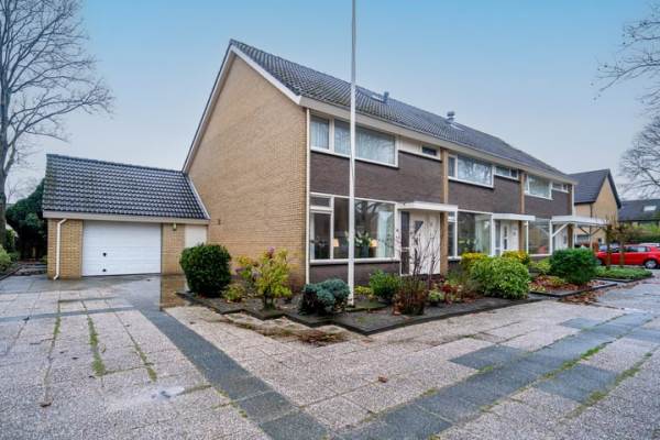 Woning Vredewold 11 Veendam