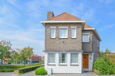 Woning Westsluis 8 Sas van Gent