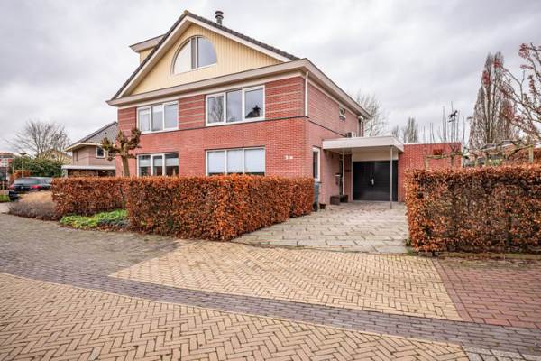 Woning Overflakkee 52 Emmeloord