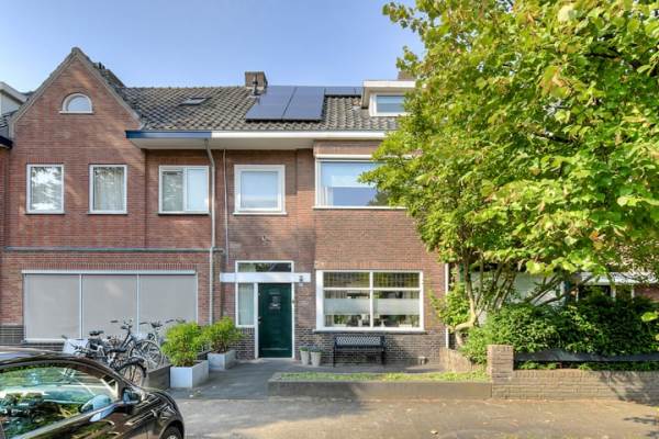 Woning Pastoor Pottersplein 55 Breda