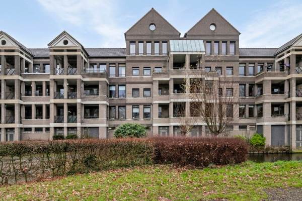 Woning Kasteel-Noord 93 Helmond