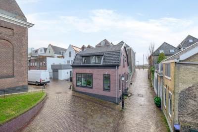 Woning Lange Stoep 2 Lekkerkerk