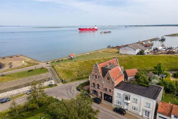 Woning Walsoordensestraat 4 Walsoorden