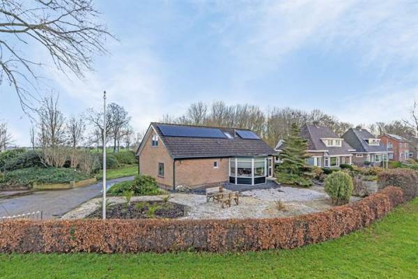 Woning Feartswâl 1 Bitgum