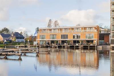 Woning Kistenmakerskade 8 Lisse