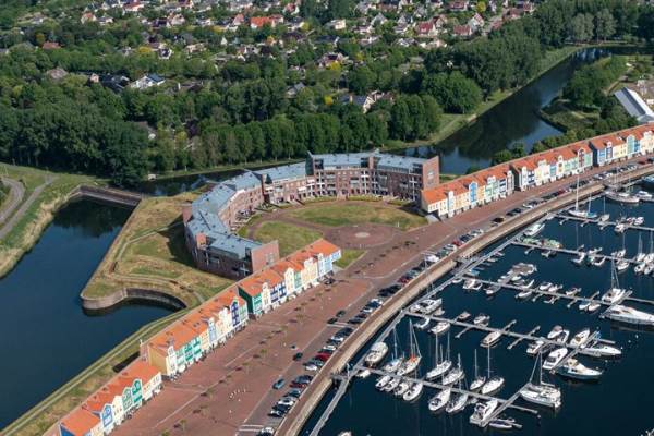 Woning Willem- en Maryplein 118 Hellevoetsluis
