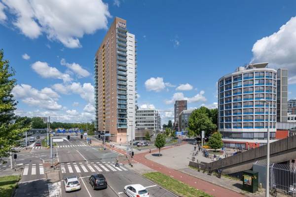 Woning Strevelsweg 866 Rotterdam