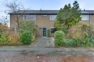 Woning Karveel 1569 Lelystad