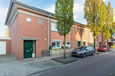 Woning Mimosalaan 98 Rijen