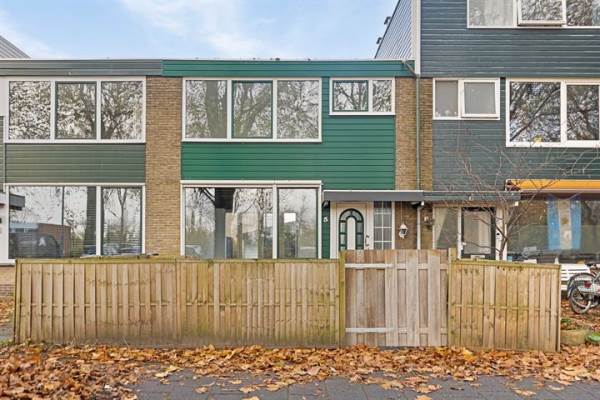 Woning Perzikkruidweg 5 Zaandam