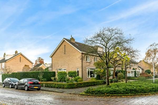 Woning Vincent van Goghlaan 32 Woerden