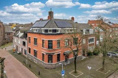 Woning van Cleefstraat 1 Venlo