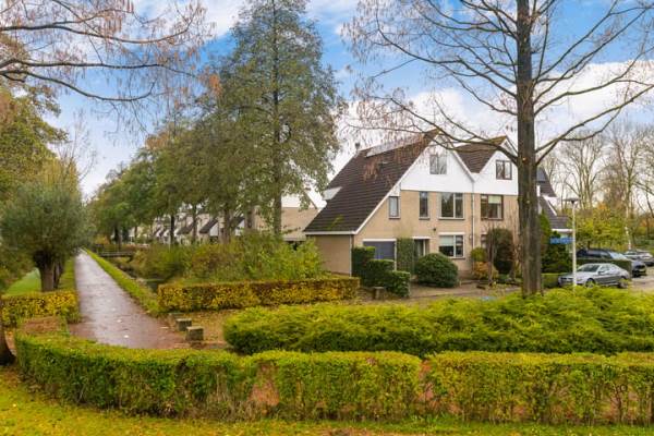 Woning Charley Tooropstraat 41 Hendrik-Ido-Ambacht