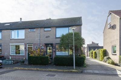 Woning Gruttostraat 20 Bleskensgraaf ca