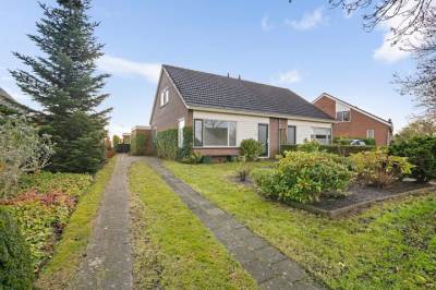 Woning Zwarte Weg 26 Vegelinsoord