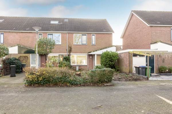 Woning Riet 23 Huizen