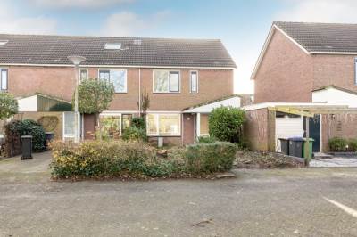 Woning Riet 23 Huizen