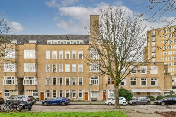 Woning Rooseveltlaan 8- 2 Amsterdam