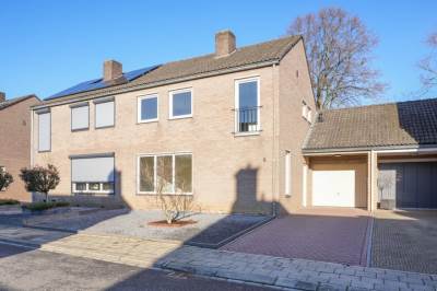 Woning Wijngaardskamp 6 Born