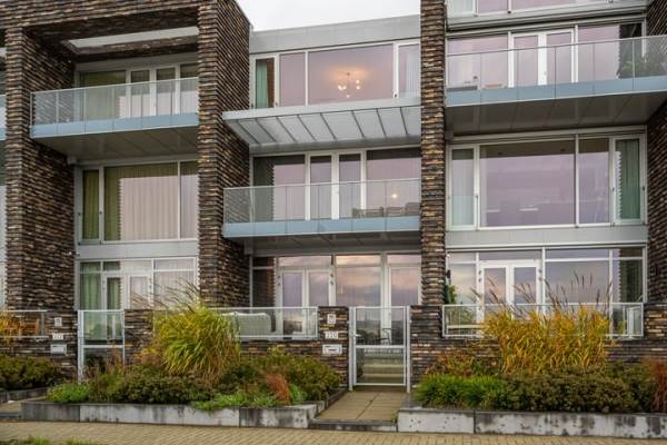 Woning Santplaet 220 Maassluis