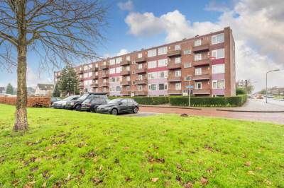 Woning van Ruusbroeclaan 12 Hoogezand