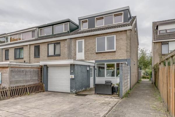 Woning Merellaan 111 Capelle aan den IJssel