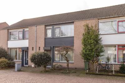 Woning van Hogendorpstraat 17 Rijen