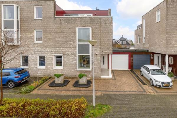 Woning Landfortlaan 23 Spijkenisse