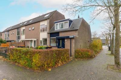 Woning Paardenweide 142 Zwaag