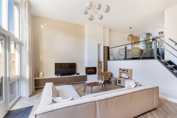 Woning Boterbloem 17 Hendrik-Ido-Ambacht