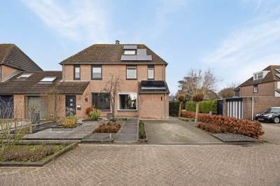 Woning Noord-Hollandlaan 11 Lage Zwaluwe
