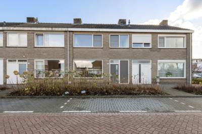 Woning Van Goghlaan 172 Roosendaal